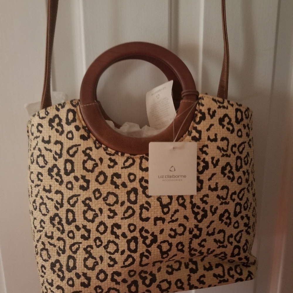Liz Claiborne Cheeteh bag